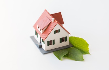How Solar Panels Can Improve Your Home’s Energy Efficiency: A Comprehensive UK Homeowner’s Perspective